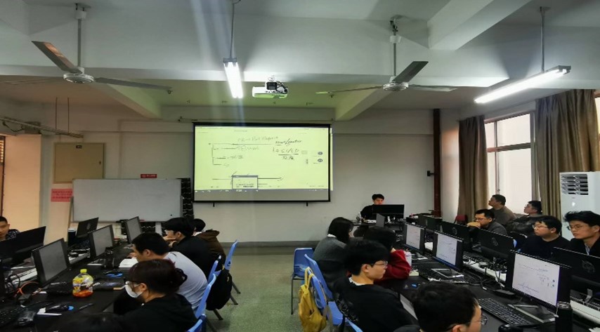 福建漠思软件技术公司来院开展嵌入式教学软件技术开发专题培训